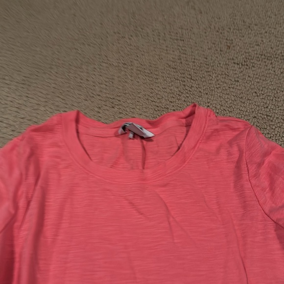 Tommy Bahama Ashby isles top - Picture 3 of 5